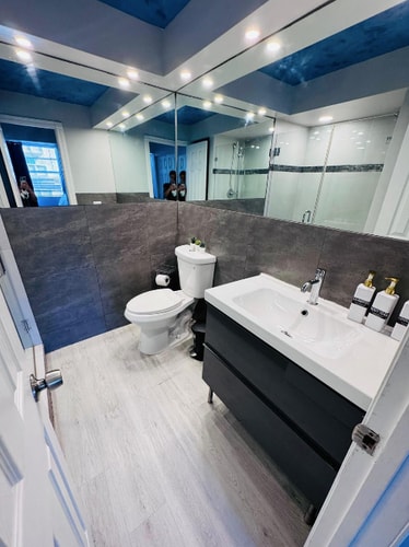 Miami Beach Condo Steps to Ocean Drive – Pets OK 7 Dwell