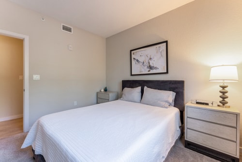 Spacious 3BR | Pool, Gym, Near Beach & Speedway 16 Dwell