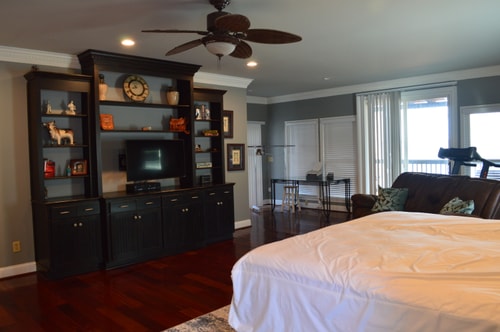 Lake Murray 5BR | Hot Tub + Outdoor Kitchen 19 Dwell