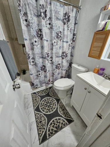 Brickell 2BR Retreat • Patio • Pets OK 37 Dwell