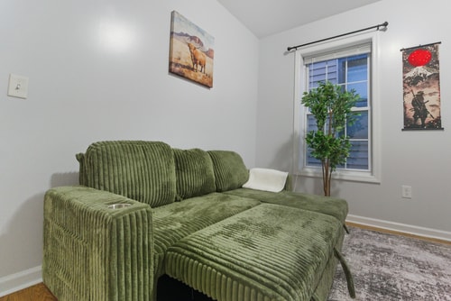 Cozy 2BR Apartment in Jersey City with Smart Lock 8 Dwell