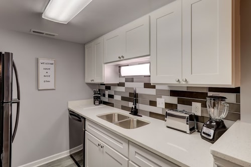 Sea Turtle Mkt 2BR | Pool, Hilton Head 5 Dwell