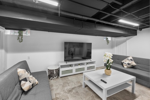 Quiet Detroit 3BR | Near Downtown + WiFi 11 Dwell