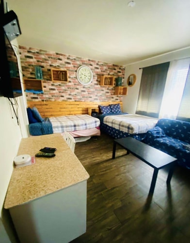 Pet-Friendly 1BR Studio in Hollywood, Free Parking 3 Dwell