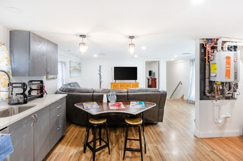 Orange NJ 2BR Duplex | Walk to Train + 2BA 4 Dwell