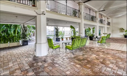 Beachside Palm Beach Condo | Pool & Walk to Sea 25 Dwell