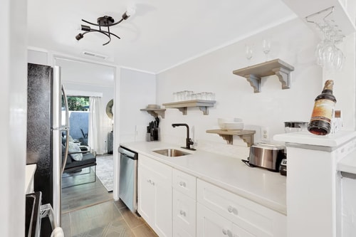 Central Hilton Head 2BR | Pool + Beaches 8 Dwell