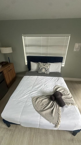 Charming 1BR Escape Near Hollywood & Dania 2 Dwell