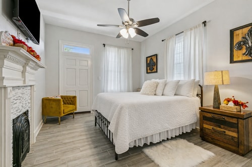 New Orleans 3BR | Murals + BBQ, Near Ferry 5 Dwell