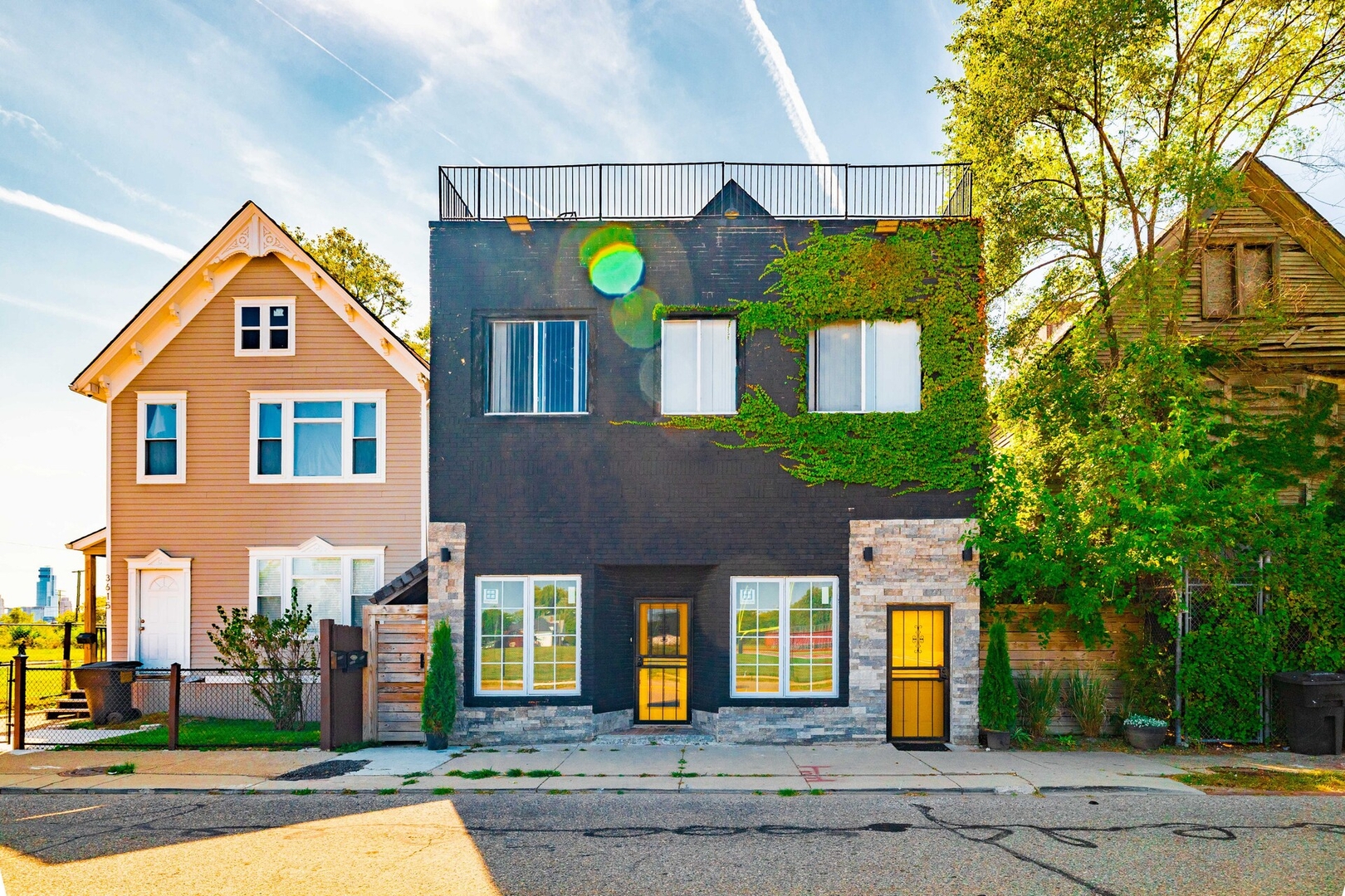 Bright & Airy Home w/Stylish, Contemporary Touches Dwell