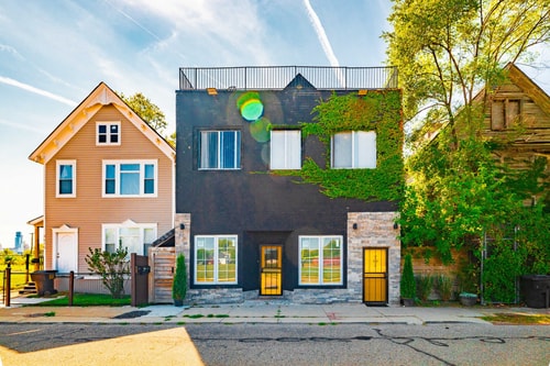 Bright & Airy Home w/Stylish, Contemporary Touches 0 Dwell