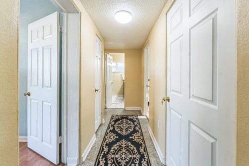 Orlando 3BR | Hot Tub + Parking + Pets 22 Dwell