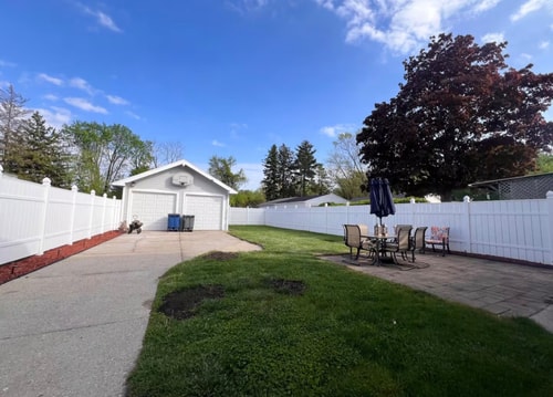 Pet-Friendly Whole Home w/ Fenced Yard 36 Dwell