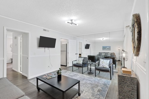 Central Hilton Head 2BR | Pool + Beaches 1 Dwell