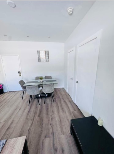 2BR Miami Beach Condo Steps from the Sand 5 Dwell