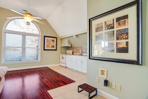 Lake Murray 5BR | Hot Tub + Outdoor Kitchen 40 Dwell