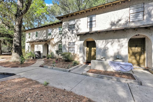 Central Hilton Head 2BR | Pool + Beaches 14 Dwell