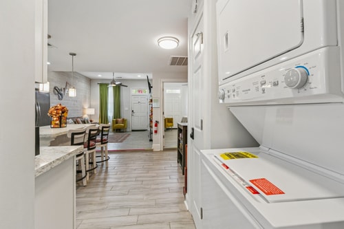 New Orleans 3BR | Murals + BBQ, Near Ferry 11 Dwell