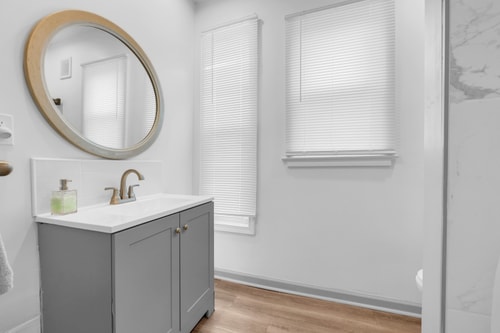 Detroit 3BR in Mexicantown | Sleeps 7 + WiFi 7 Dwell