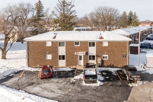 2BR Sandwich Home | Kitchen, TV & Family-Friendly 24 Dwell