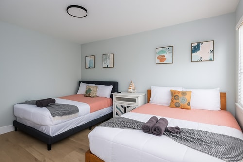 Dania Beach 1BR | Steps to Ocean + Parking 2 Dwell