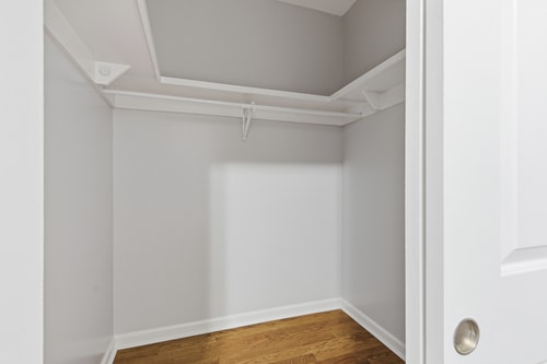 Cozy 2BR Apartment in Jersey City with Smart Lock 35 Dwell