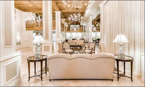 Beachside Palm Beach Condo | Pool & Walk to Sea 12 Dwell