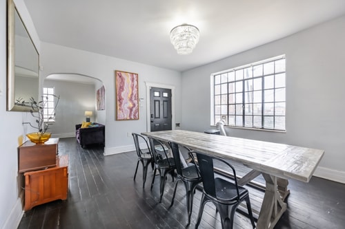 Stylish Detroit Stay | Close to City Highlights 7 Dwell