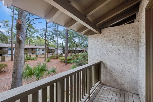 Pet-Friendly Hilton Head 2BR | Pool 19 Dwell