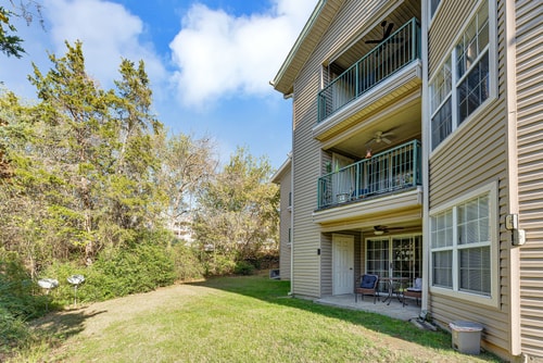 Branson 2BR Retreat | Jacuzzi + Gym + Pools 42 Dwell