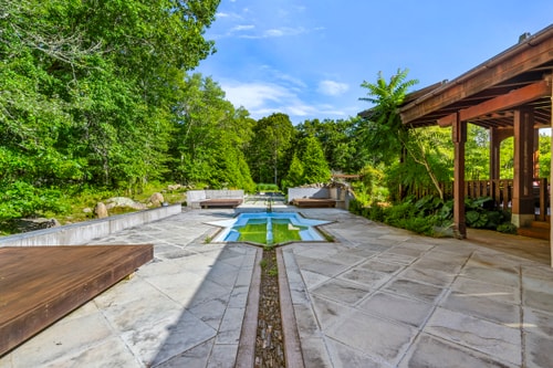 Charlestown Retreat | 2 Pools & Fire Pits 44 Dwell