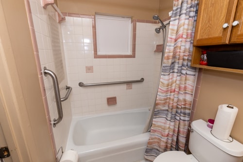 3BR Retreat w/ Game Room, Grill & Fire Pit 10 Dwell