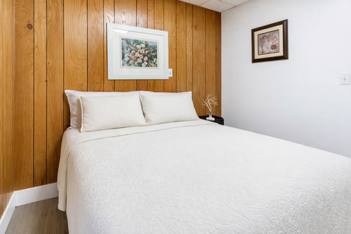 Spacious 2BR Apt • Free Parking • Baden 14 Dwell