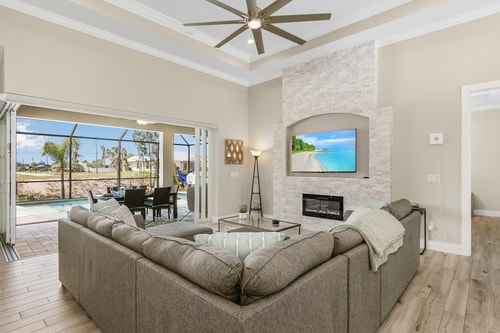 Waterfront 3BR Pool Home in Cape Coral 17 Dwell