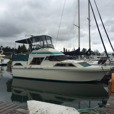 Charming 36ft Yacht | Steps to DTW Anacortes 21 Dwell