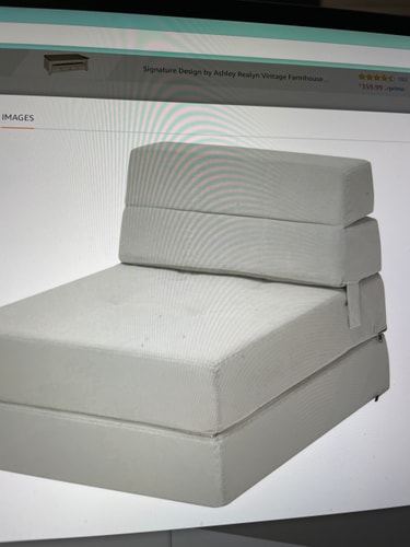 Beachfront 2BR/2BA Desing Suite on Tel-Aviv 27 Dwell