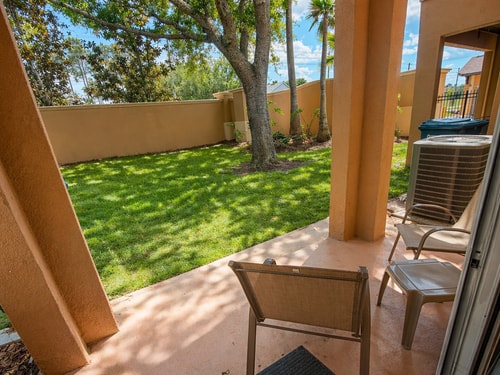3BR Disney Getaway | Pool, Arcade & Tiki 10 Dwell