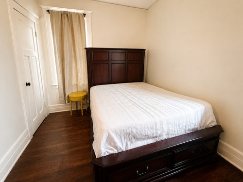 Renovated 3BR Detroit Home | Sleeps 6 15 Dwell