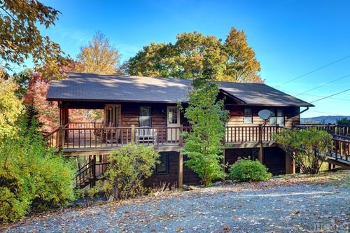 Mountain View Retreat | Fireplace + EV 13 Dwell