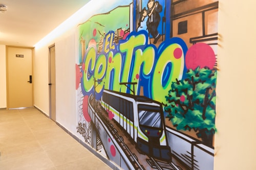 Estadio Jacuzzi Haven | Cozy Rosa Negra Suite 24 Dwell