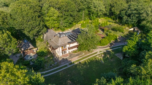 Charlestown Retreat | 2 Pools & Fire Pits 67 Dwell