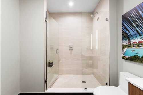 Chic Ft Lauderdale 2BR | Pool + Nightlife 26 Dwell