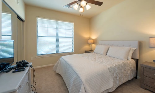 3BR Disney Condo | 3 En-Suites + Pools 23 Dwell