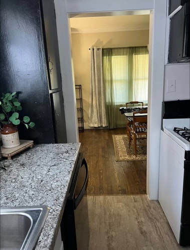 Pet-Friendly Whole Home w/ Fenced Yard 27 Dwell