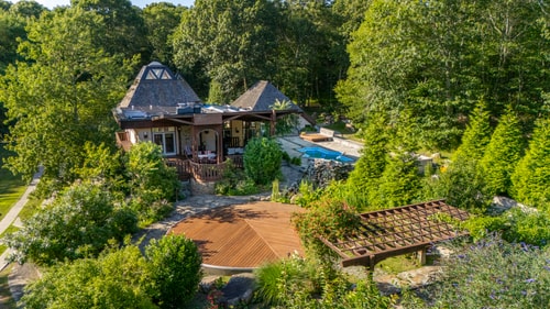 Charlestown Retreat | 2 Pools & Fire Pits 61 Dwell