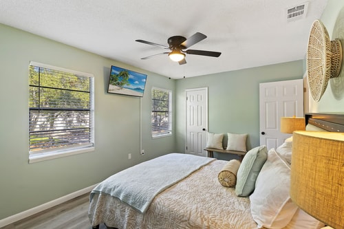 3BR Hilton Head | Sea Turtle Mkt + Pool 7 Dwell