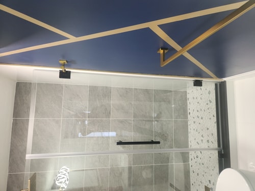 Shrewsbury King Suite | 100in TV + Shower 14 Dwell