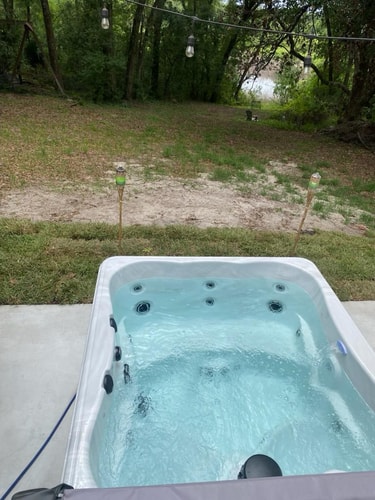 Orlando 3BR | Hot Tub + Parking + Pets 7 Dwell