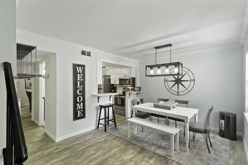 Hilton Head 2BR | Pool Access + Walk to Shops 4 Dwell