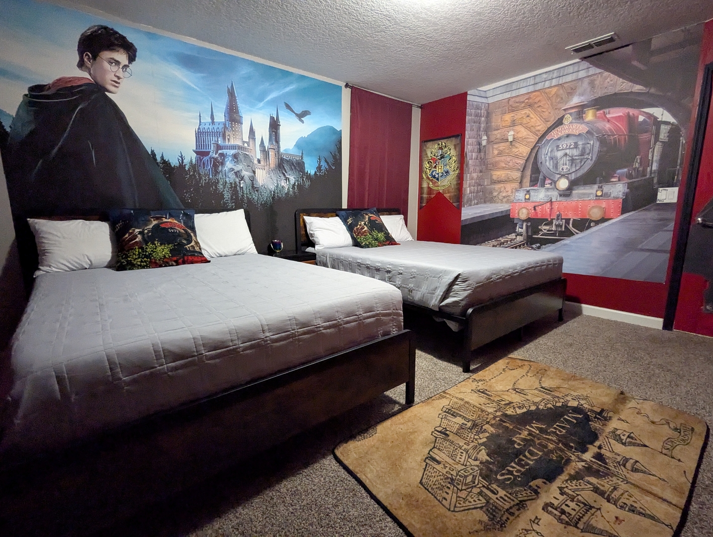 Disney Getaway 6BR | Theater + Game Room Dwell